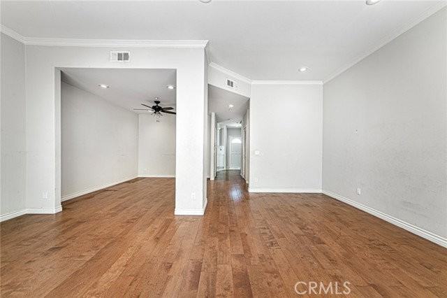 2345 Montrose Ave #2 - Photo 6 of 8