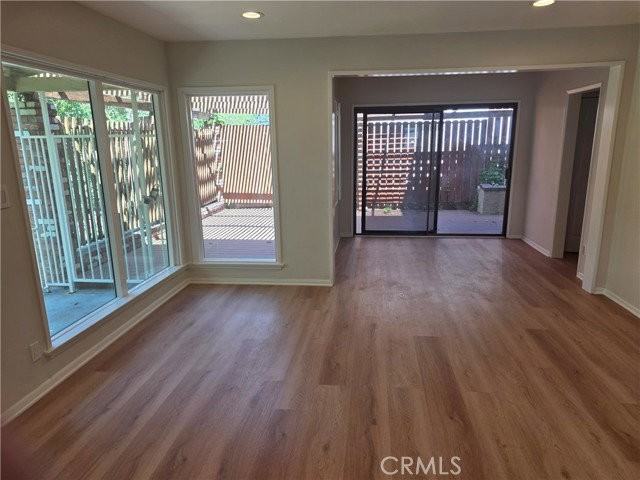 3255 Henrietta Ave - Photo 5 of 8