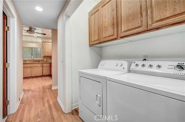 165 S Roosevelt Ave - Photo 7 of 8
