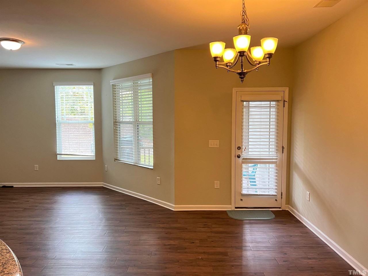 228 Traphill Dr - Photo 2 of 15