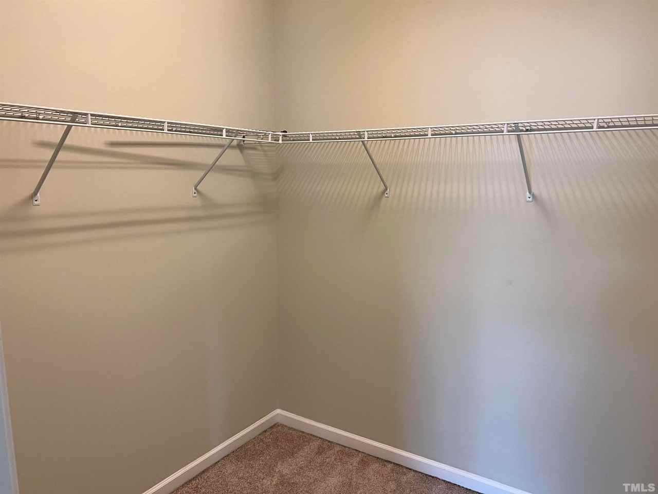 228 Traphill Dr - Photo 7 of 15