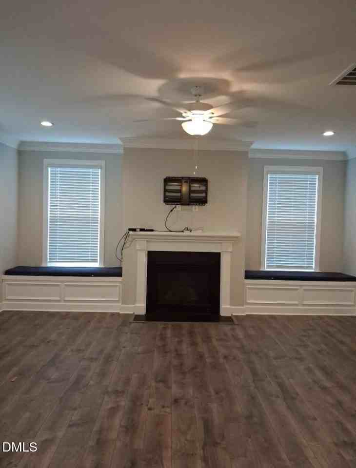 2020 Edens Ridge Ave - Photo 7 of 9
