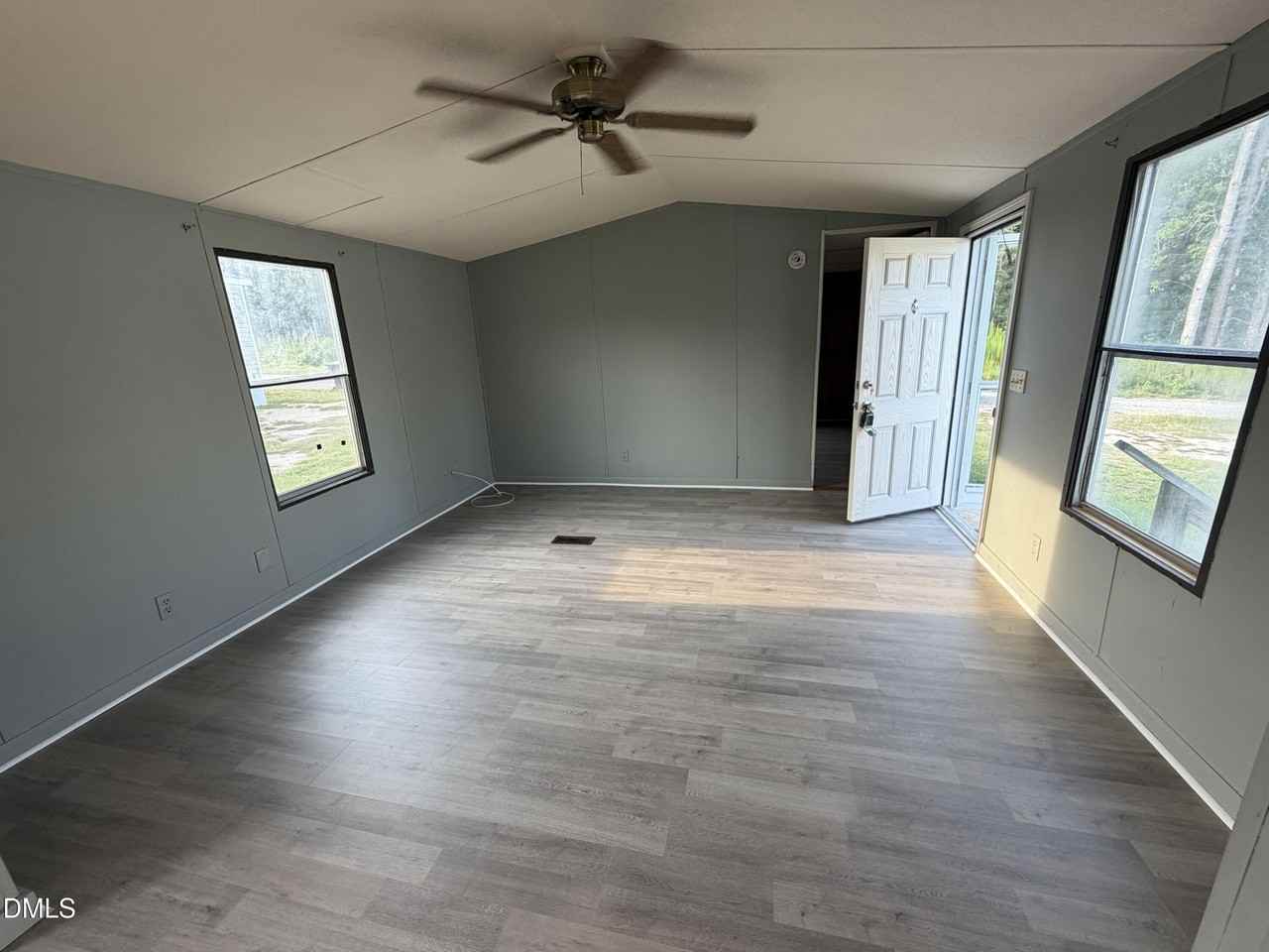 80 Pine Forest Loop - Photo 2 of 7