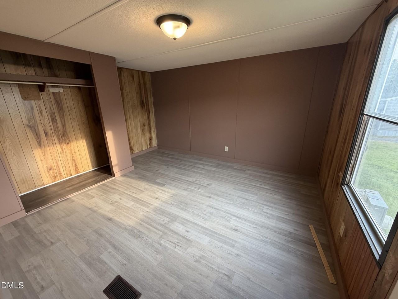 80 Pine Forest Loop - Photo 4 of 7
