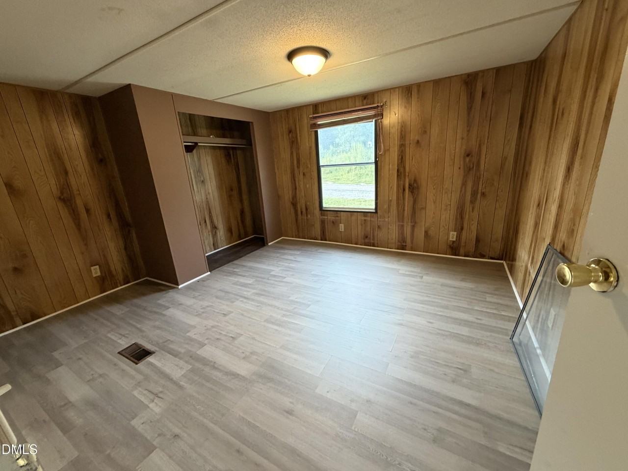 80 Pine Forest Loop - Photo 6 of 7