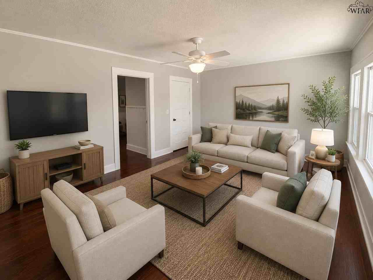 1824 Collins Ave