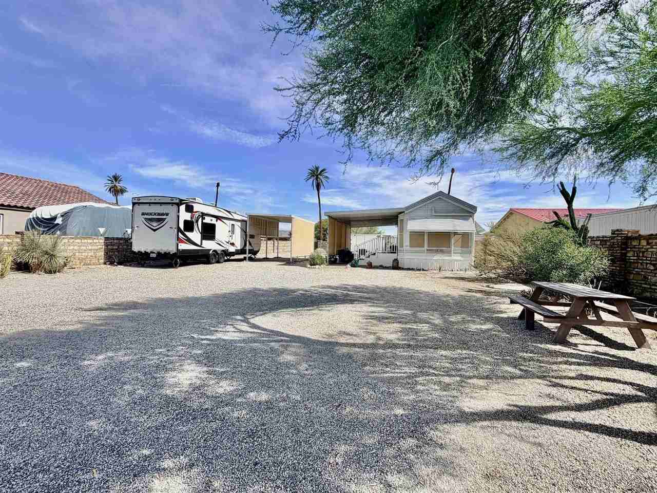 14572 E 48th Dr - Photo 4 of 33