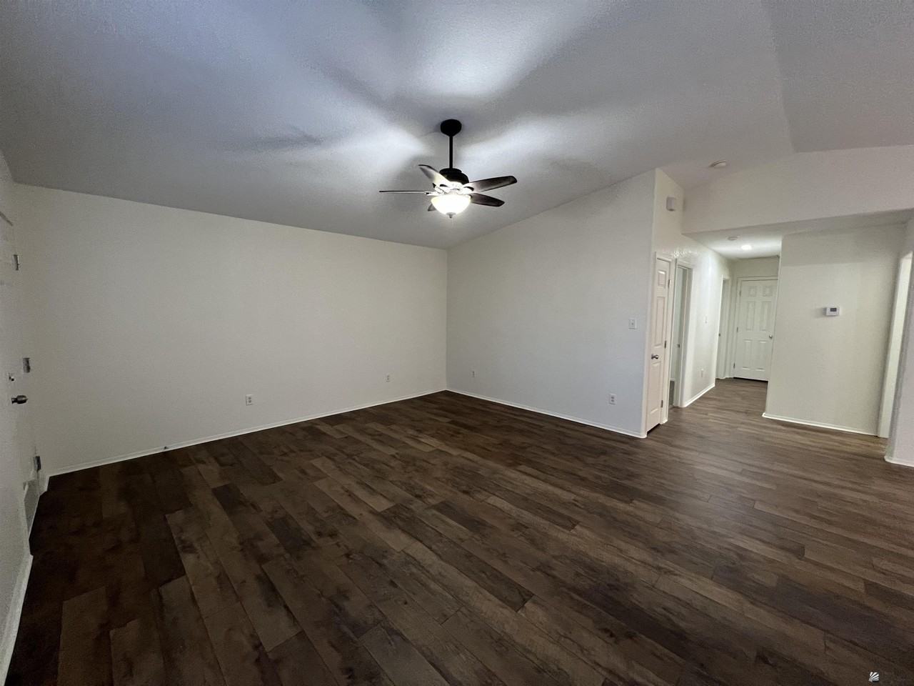 10331 S Monsoon Ave - Photo 3 of 27