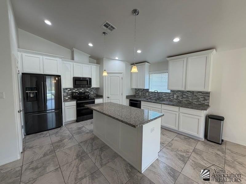 12625 E 48th Dr - Photo 7 of 29