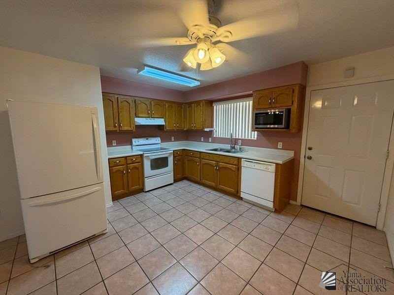 13613 E 52nd St - Photo 5 of 25
