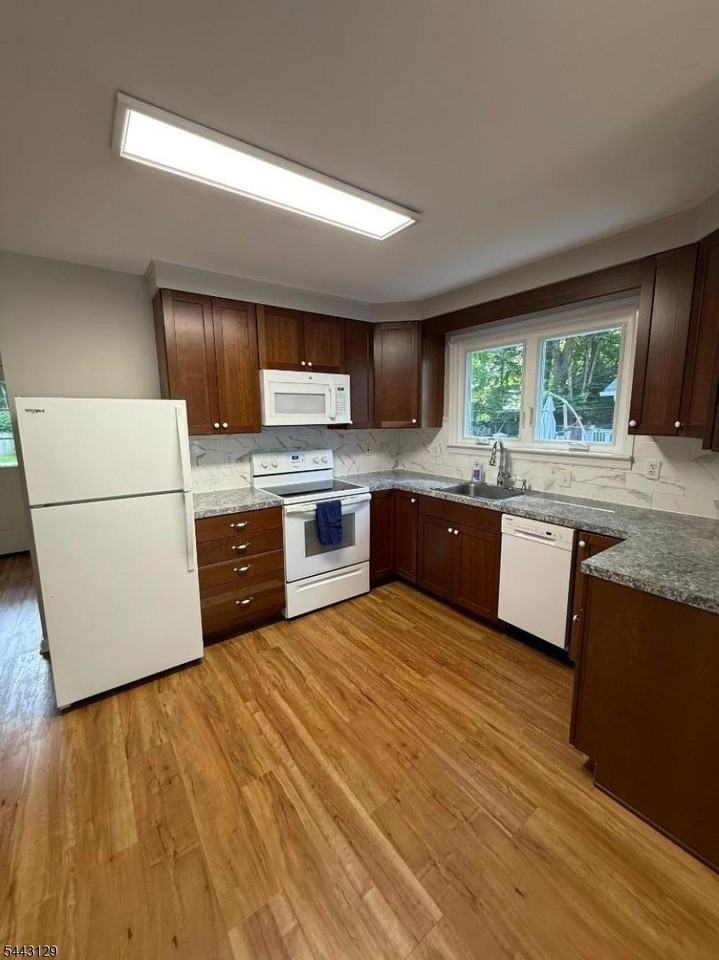 18 Abbott - Photo 3 of 21