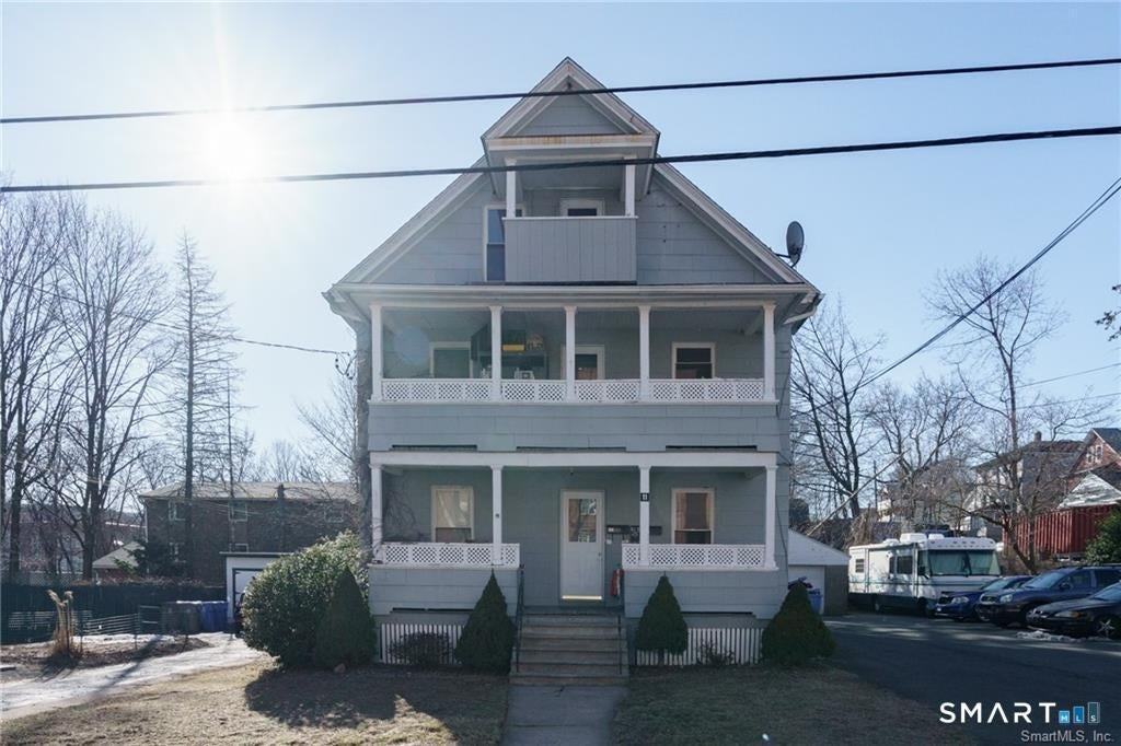 11 Addison St - Photo 2 of 4