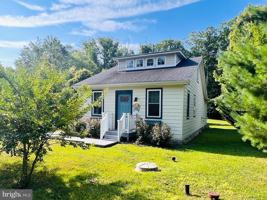 featured image of 733 Walnut Ave