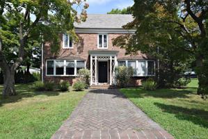 featured image of 25 Old Mill Rd