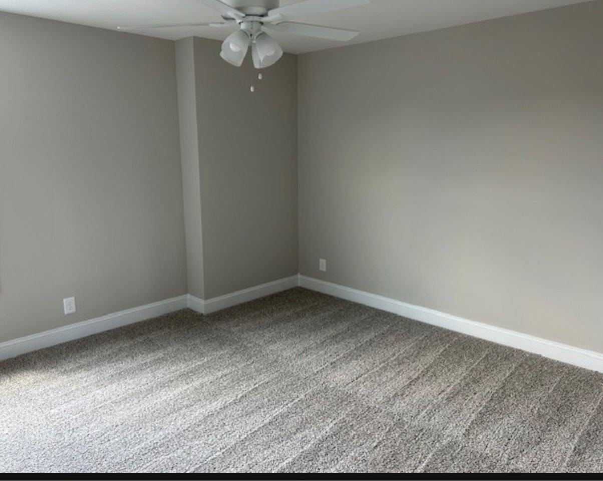 1417 Dan Brown Dr - Photo 7 of 9