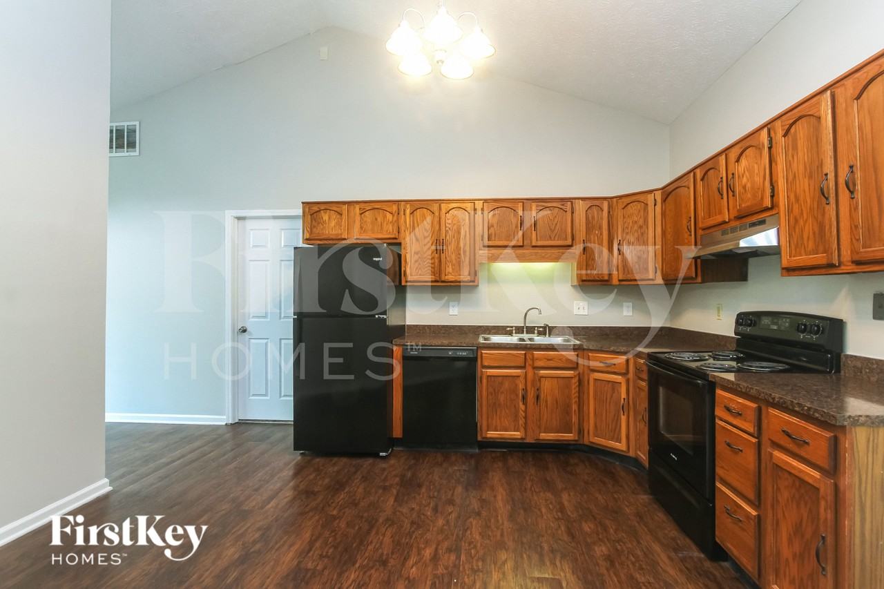 5038 Deer Creek Pl - Photo 6 of 16
