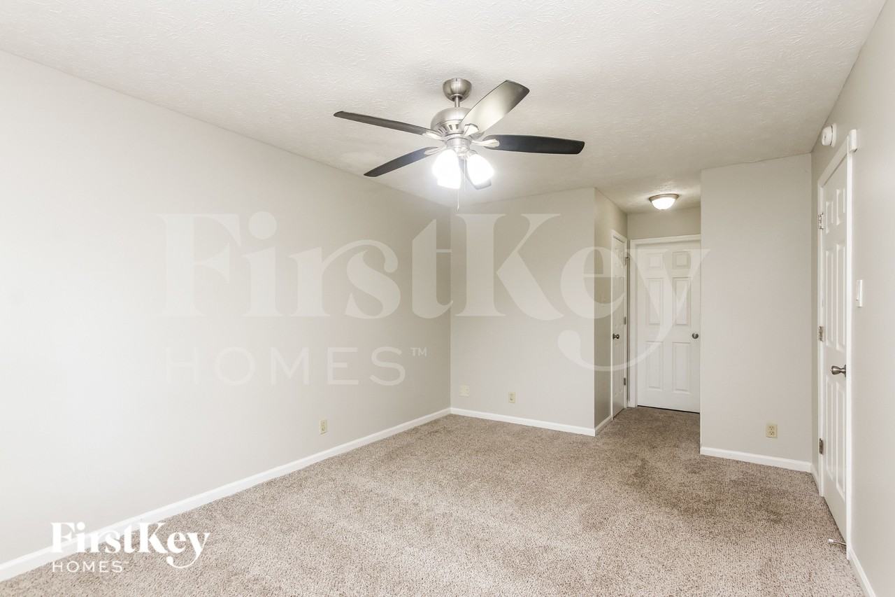 5038 Deer Creek Pl - Photo 7 of 16