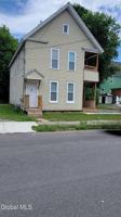 featured image of 6 Alexander St