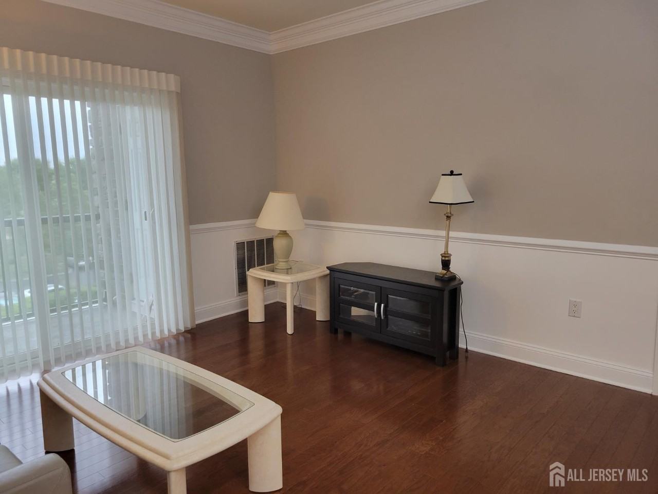 100 Middlesex Blvd ##341 - Photo 3 of 23