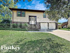20132 S Kingston Ct - Photo 1 of 1