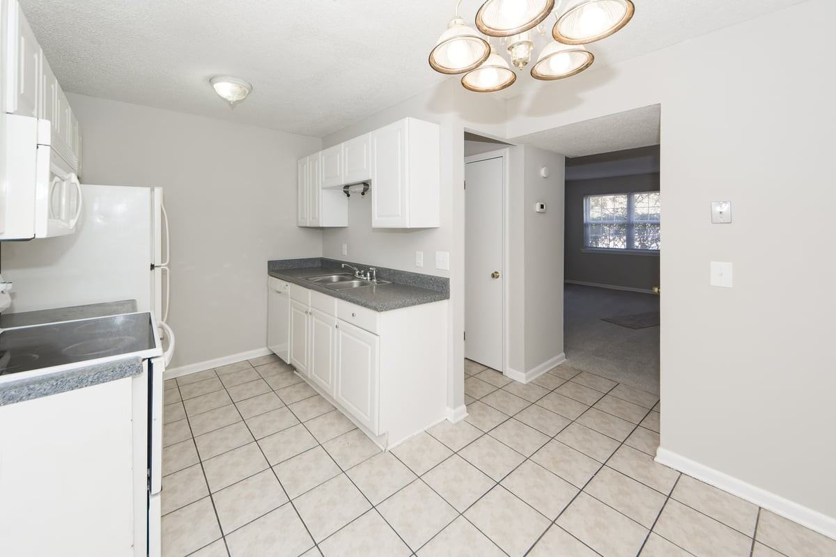 1305 Mathis Ferry Rd - Photo 3 of 28