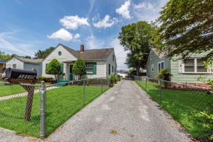 3860 Chestnut St - Photo 1 of 1