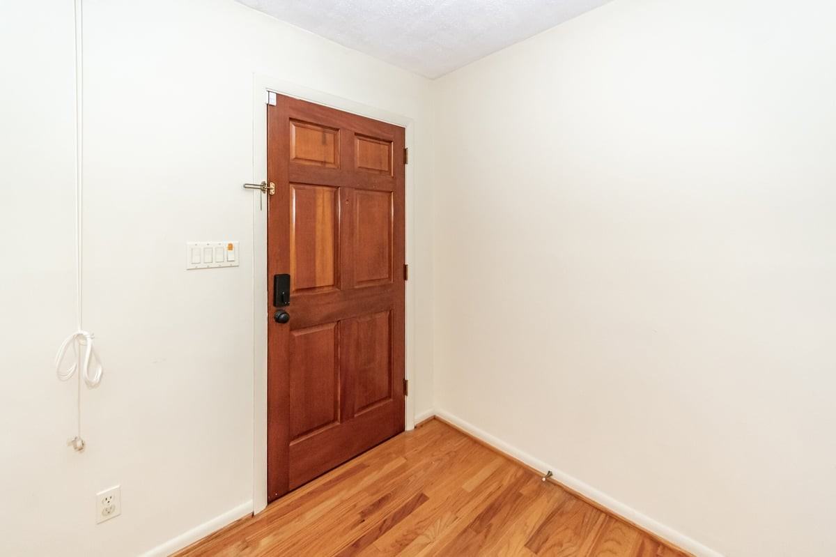 453 Wade Hampton Dr - Photo 3 of 50