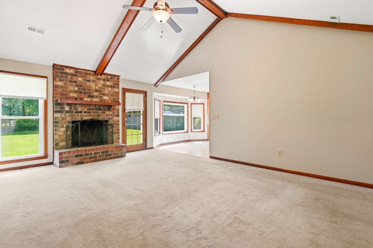 617 Longleaf Rd - Photo 3 of 22