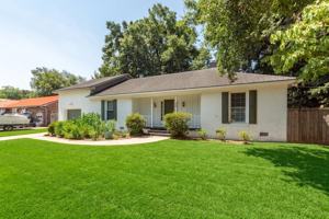 featured image of 765 Leafwood Rd