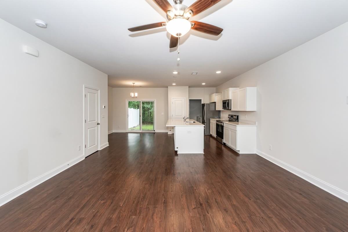 7787 Montview Rd - Photo 4 of 47