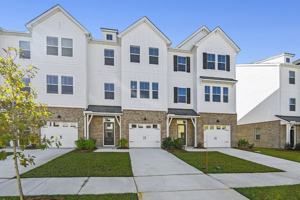 featured image of 9413 Sun Fountain Dr