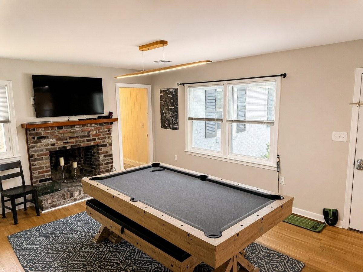 948 Wappoo Rd #BACK - Photo 2 of 9