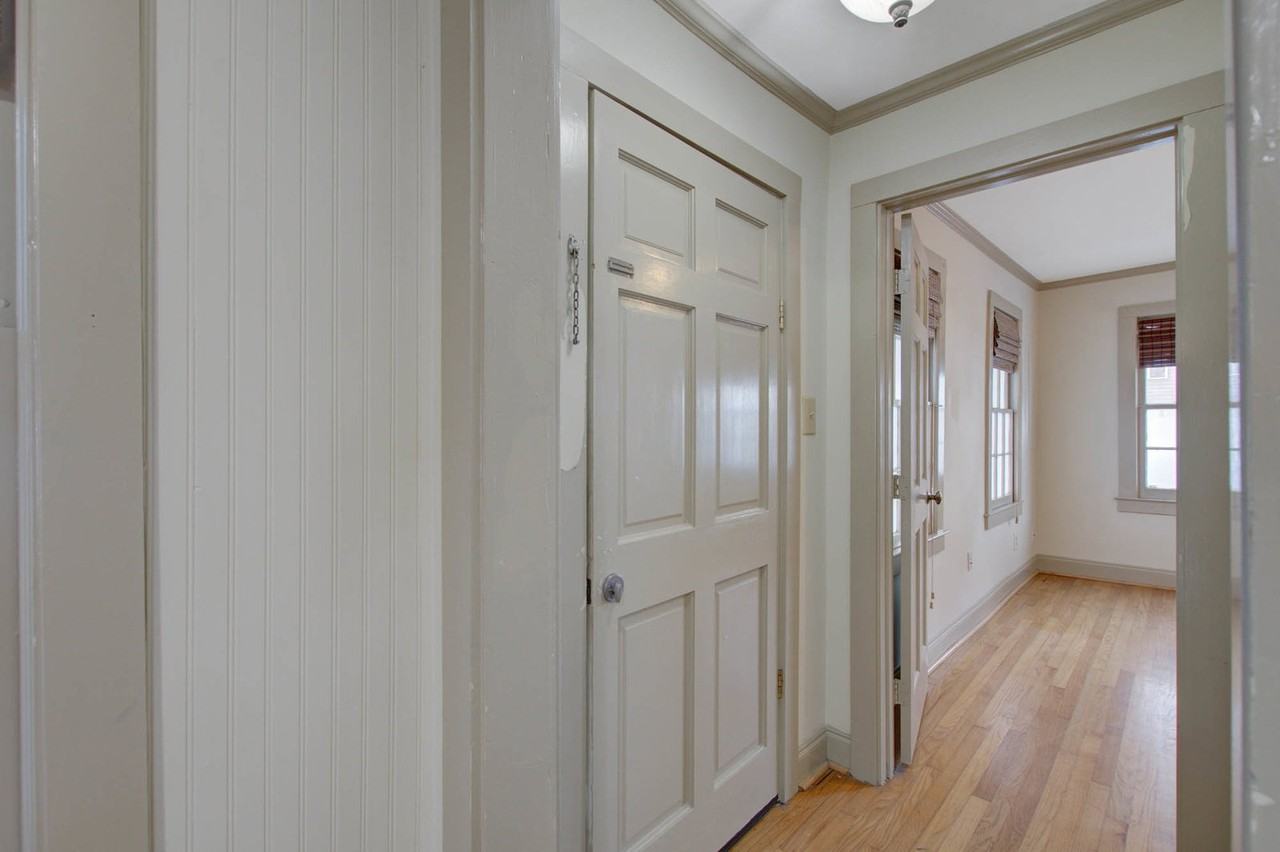 38 Ashe St #B - Photo 4 of 8