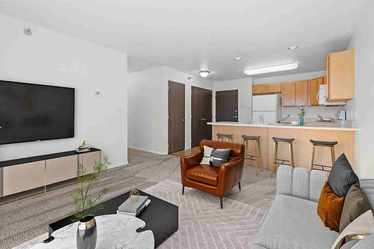 Highlands Ridge Apartments - Photo 6 of 18