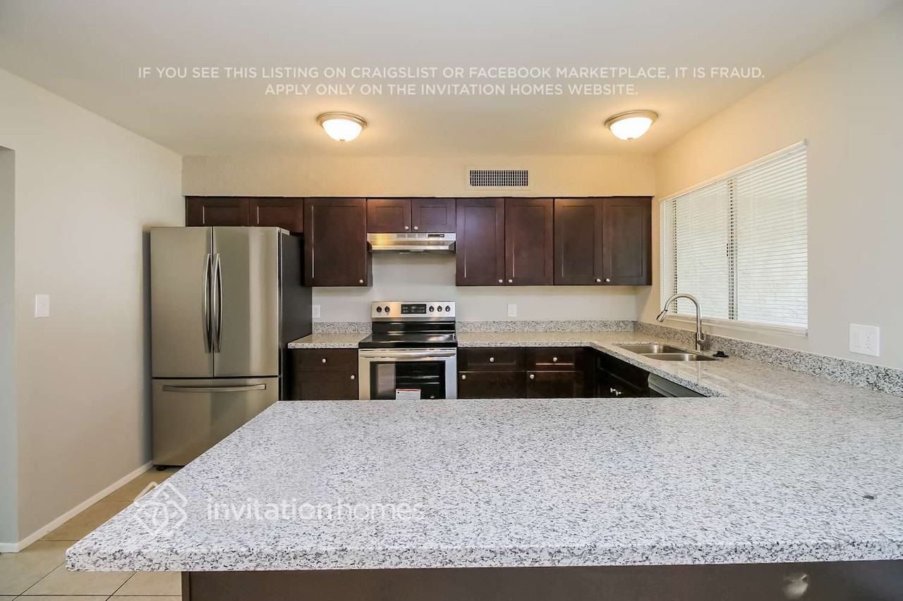 2710 W Minton Dr - Photo 6 of 16