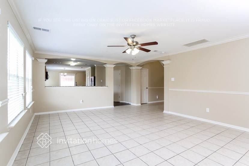 21346 Hadrian Dr - Photo 5 of 26