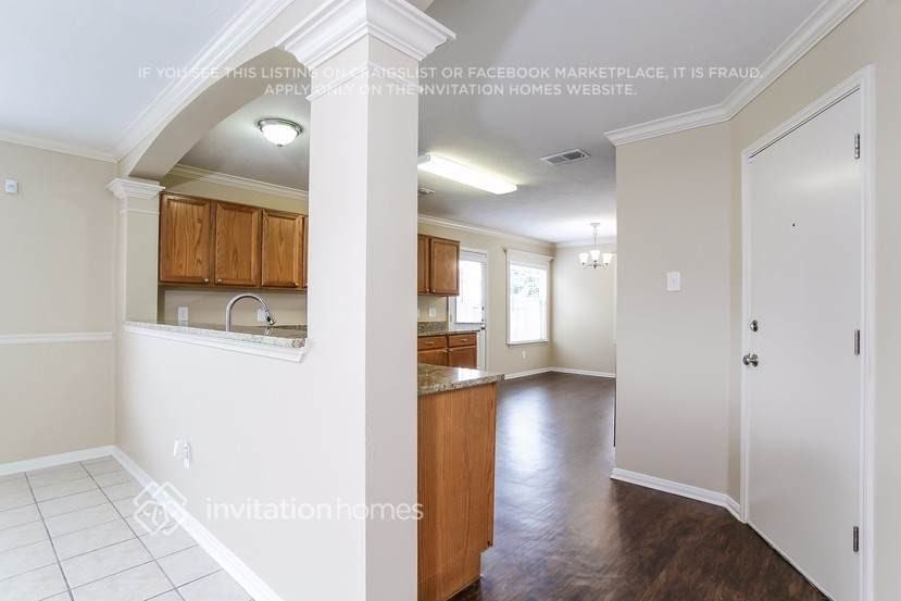 21346 Hadrian Dr - Photo 6 of 26