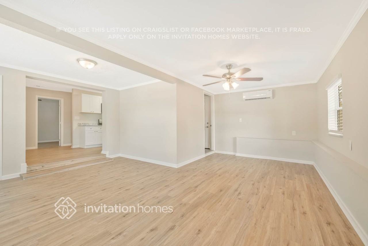 7204 Harwick Dr - Photo 7 of 28