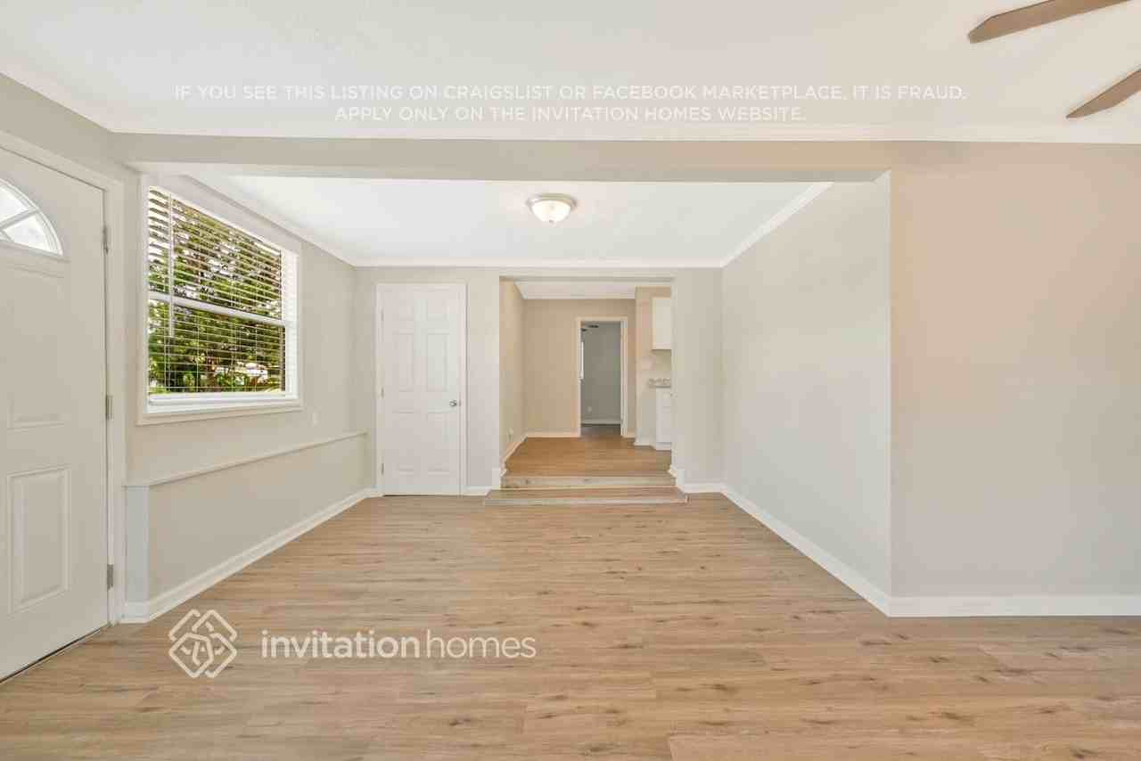 7204 Harwick Dr - Photo 6 of 28