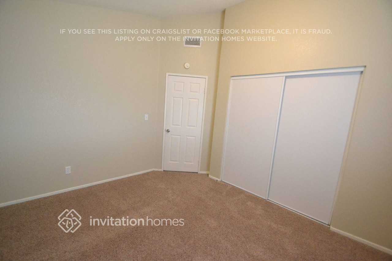 5319 Gardendale Ln - Photo 5 of 10