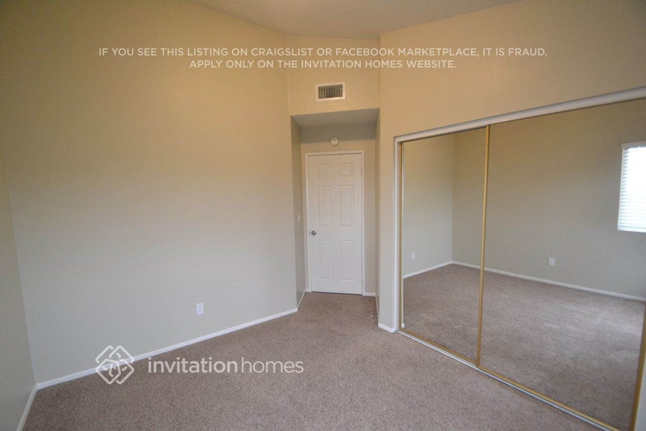 5319 Gardendale Ln - Photo 6 of 10