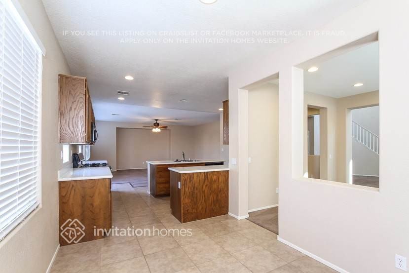 3599 Bufflehead St - Photo 7 of 23