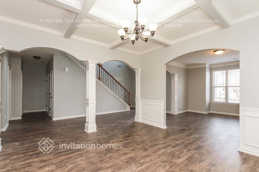 139 Cole Dr - Photo 2 of 21