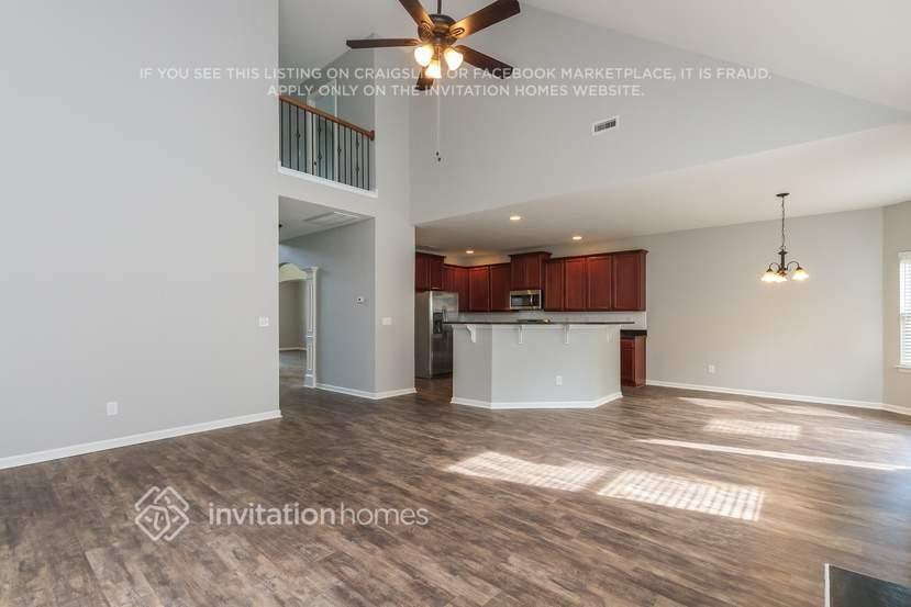 139 Cole Dr - Photo 3 of 21