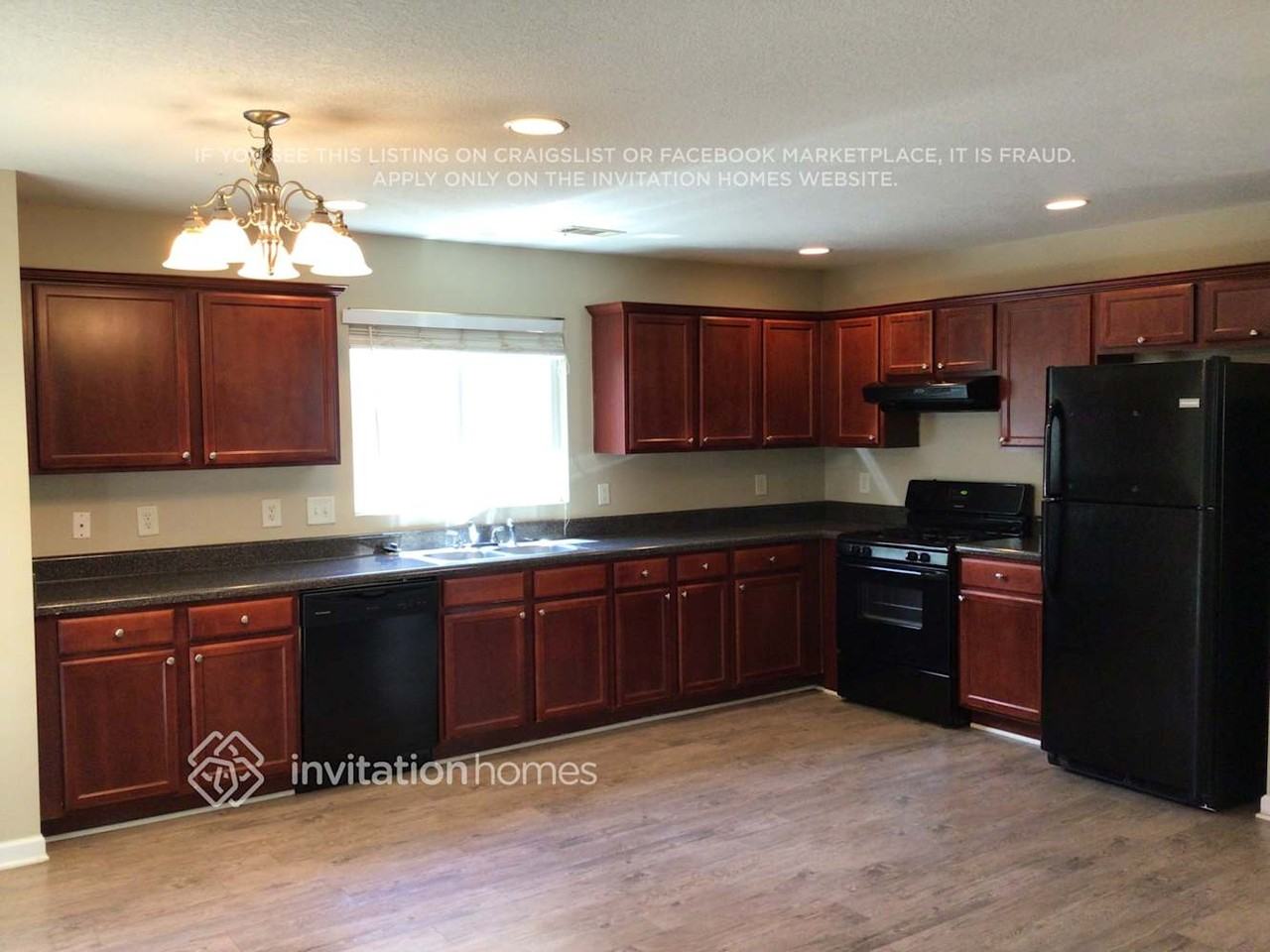 231 Oconee Way - Photo 4 of 7