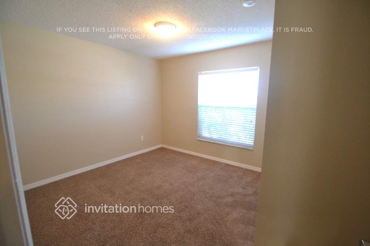 727 Versailles Ln - Photo 4 of 9