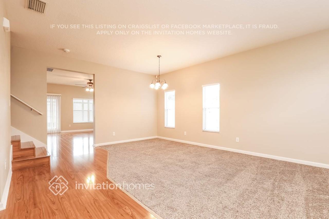 13659 Hawk Lake Dr - Photo 7 of 21
