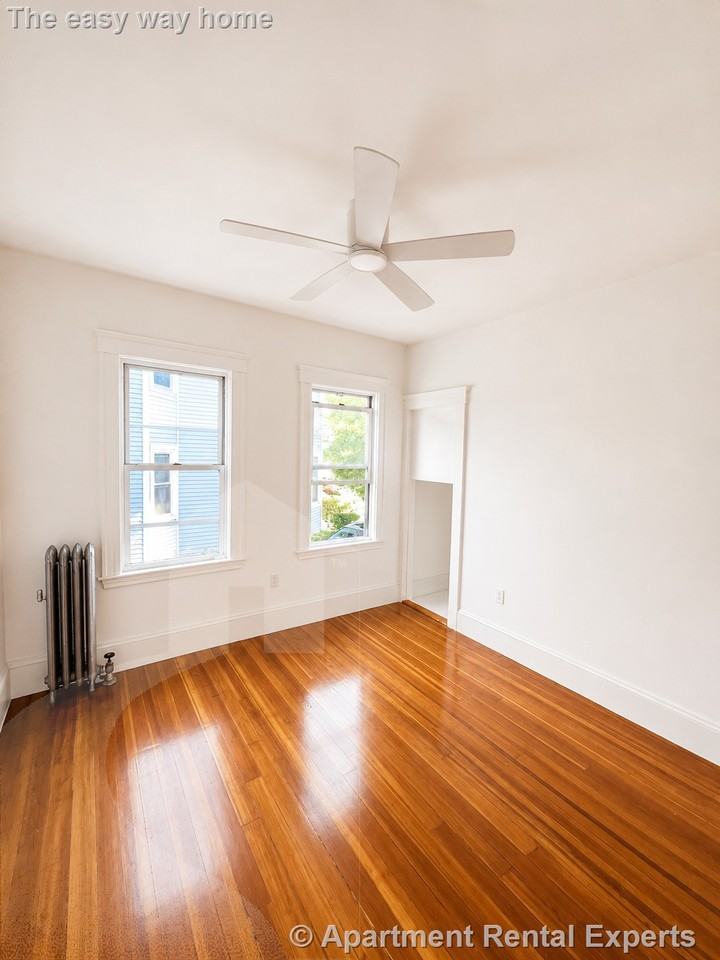 41 Jaques St #1 - Photo 3 of 11