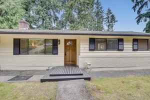 featured image of 15062 Se 44th St