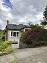 2908 Mayfair Ave N - Photo 1 of 1